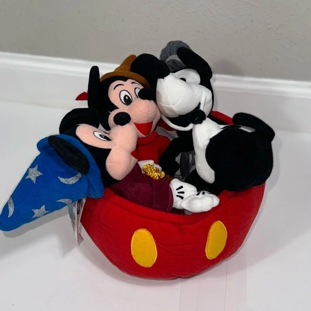 Disney store mickey