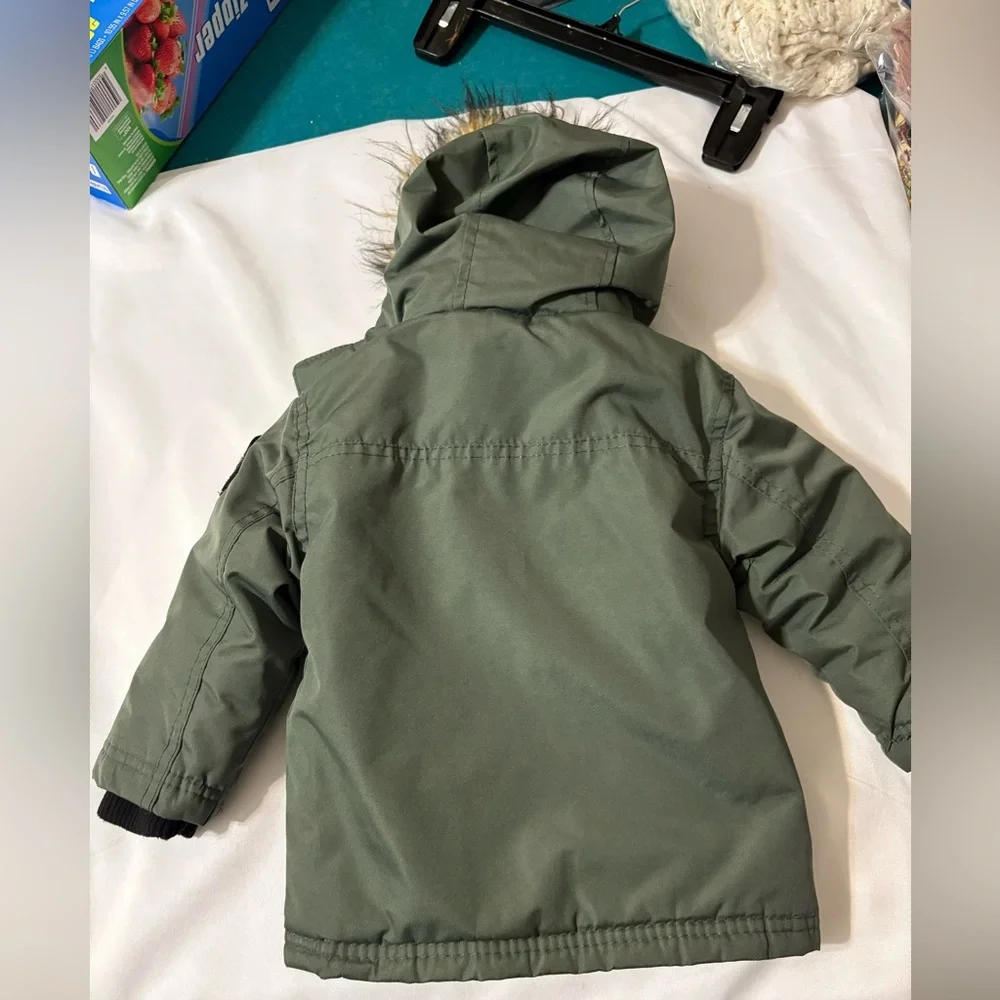 Avalanche outdoor supply