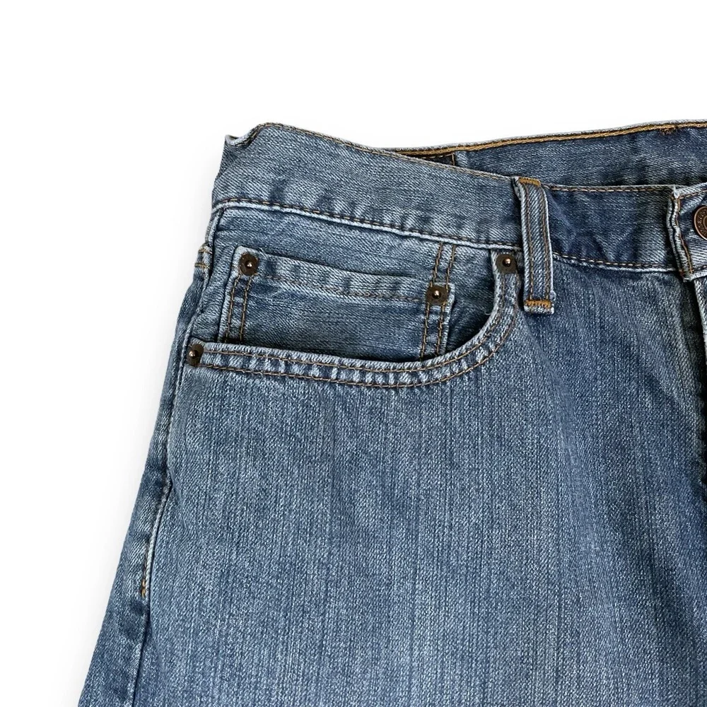 Levis levis 559
