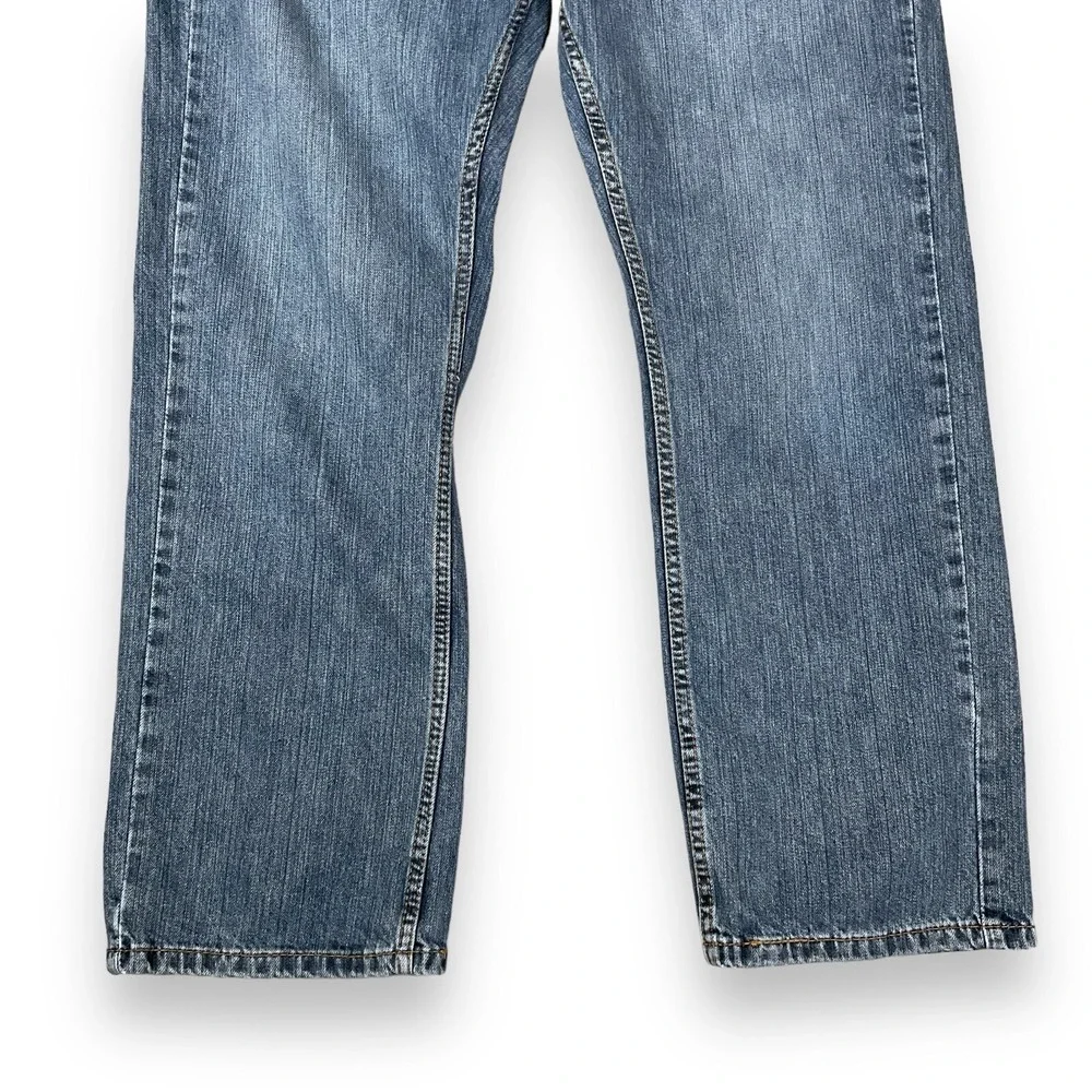 Levis levis 559