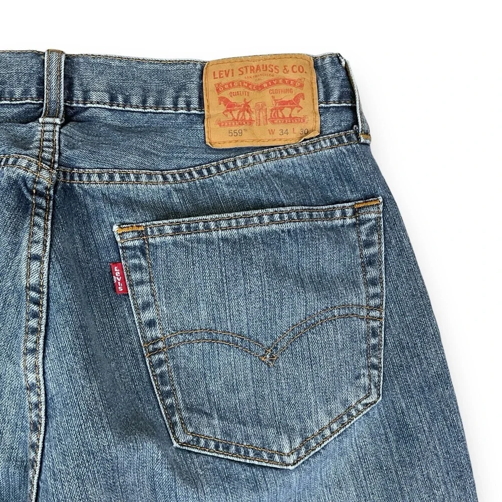 Levis levis 559