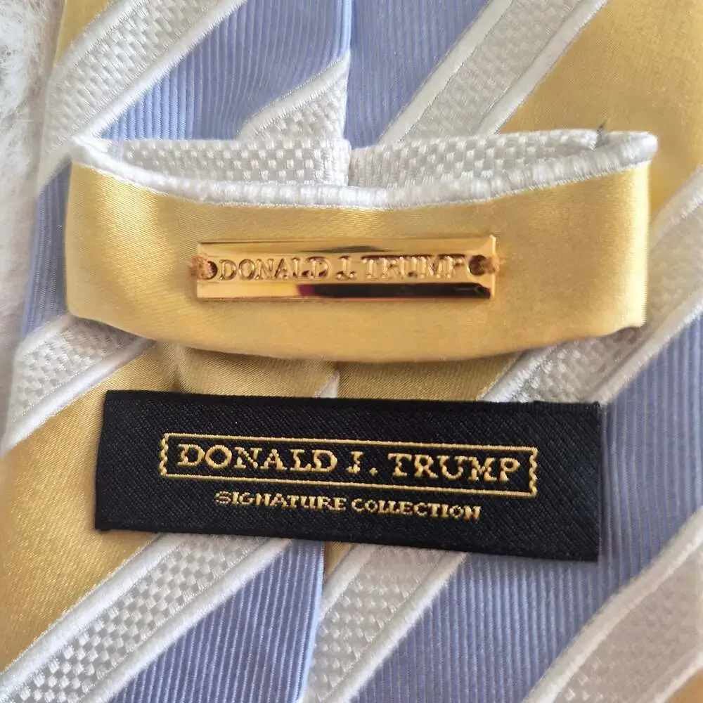 Donald J. Trump Signature Collection pre owned