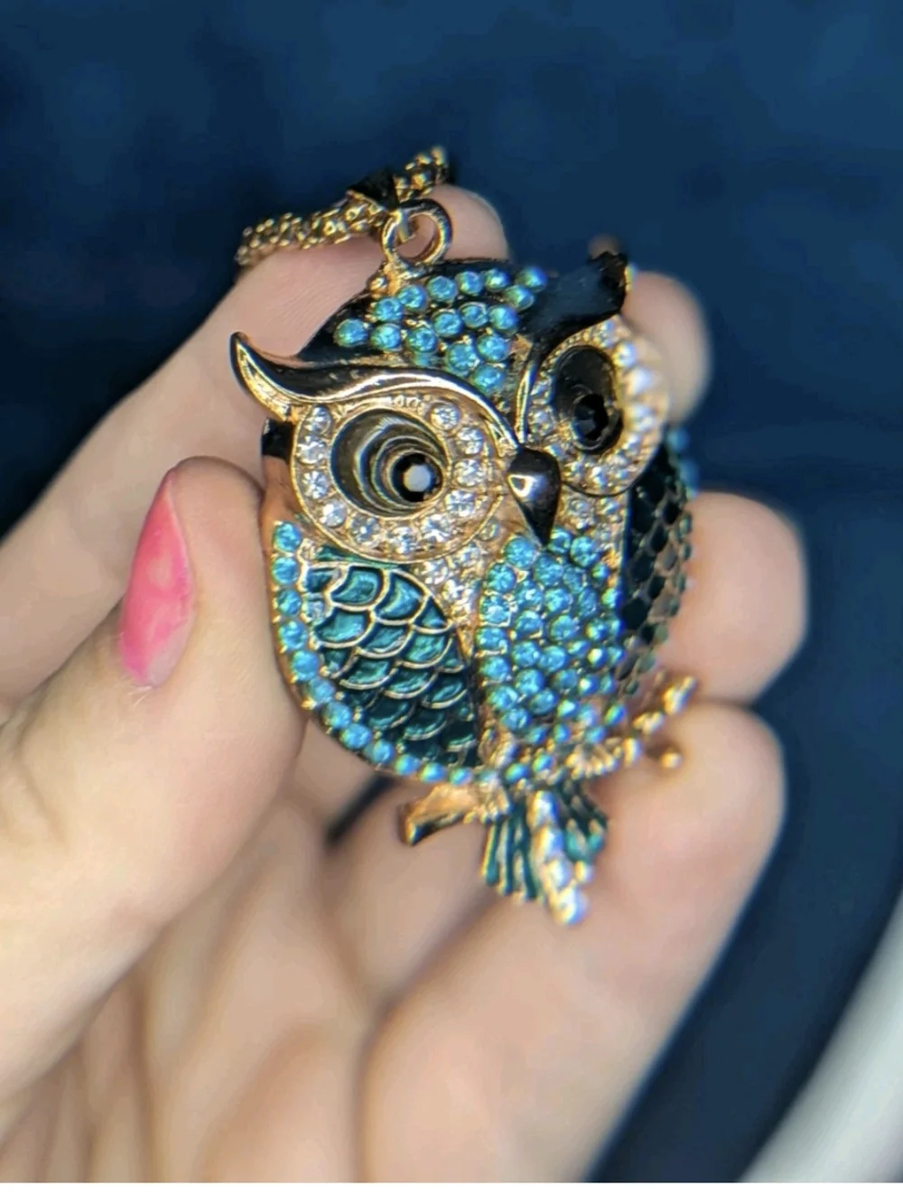 N/A like gemstones owl