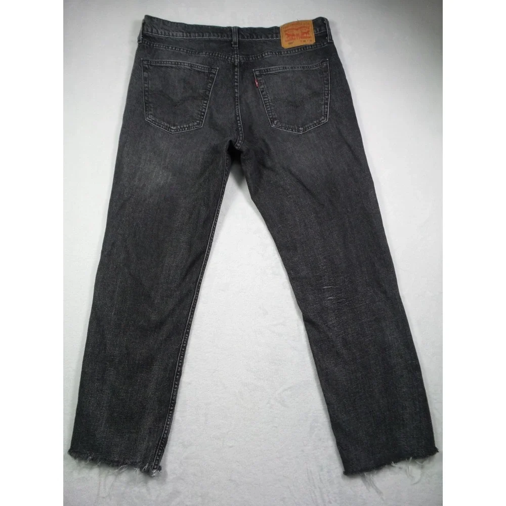 Levis levis 559