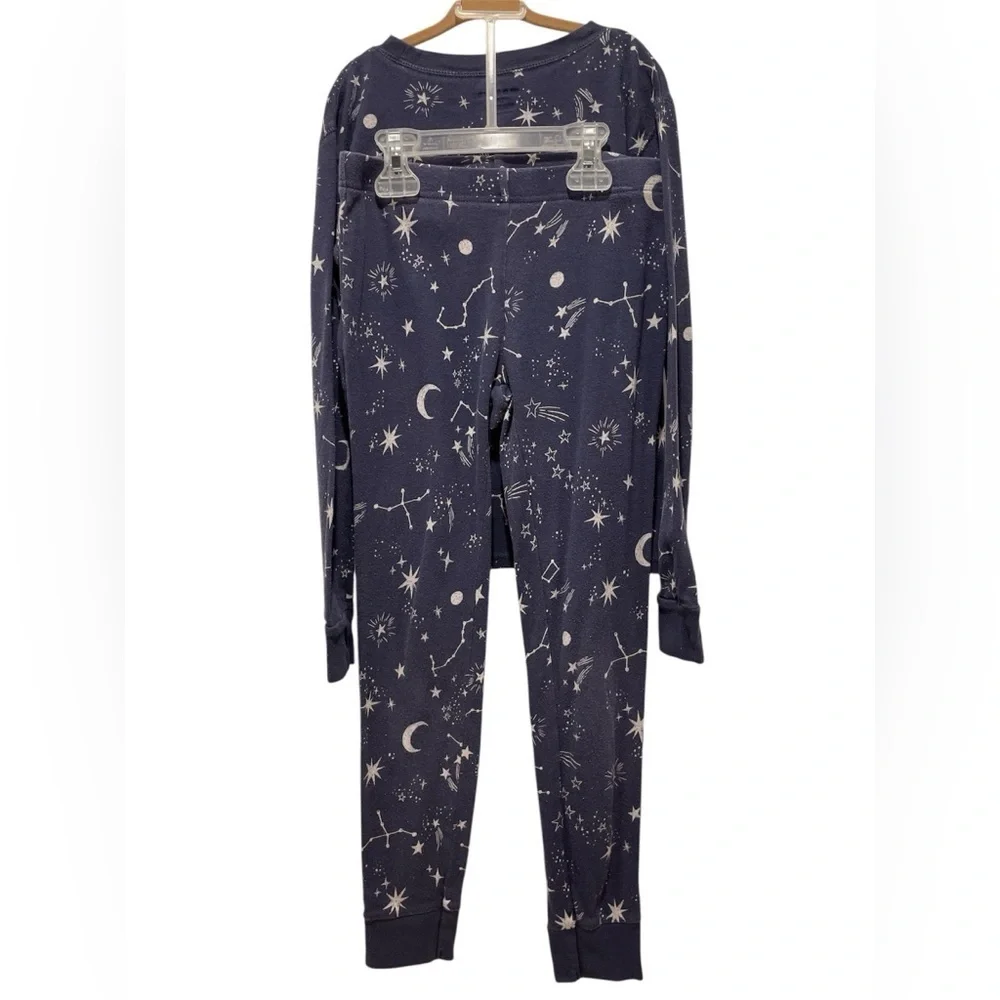 Old Navy good size