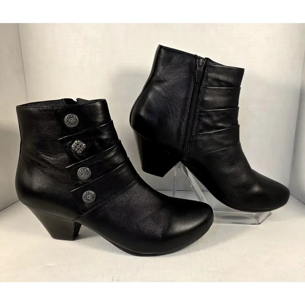 Dansko step out