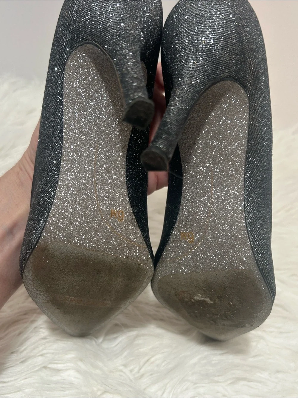 N/A elegant black
