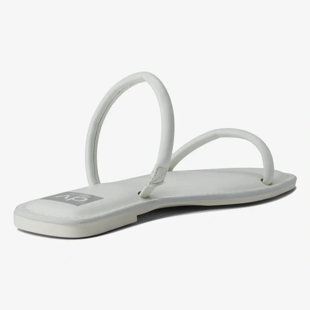 Dolce Vita sleek minimalist