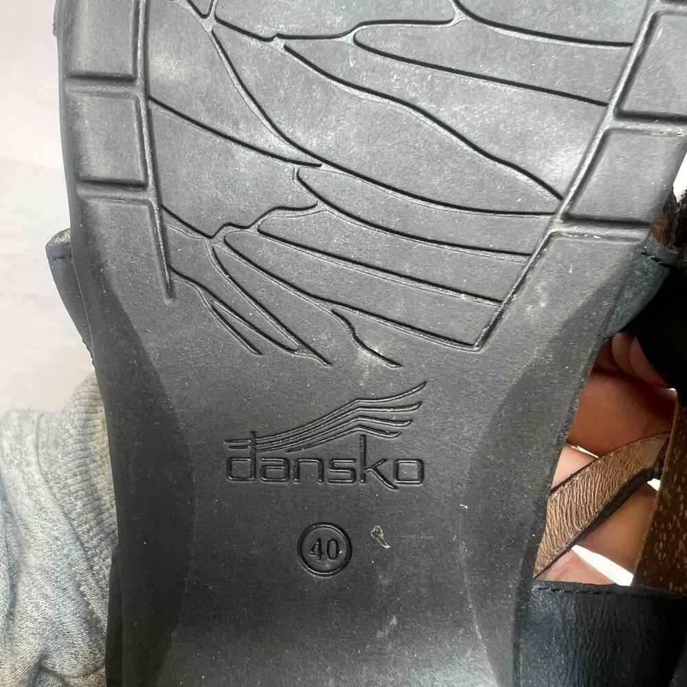 Dansko Reeta Sandals Womens Size 40 Black Beaded Leather Comfort‎ Casual Shoes