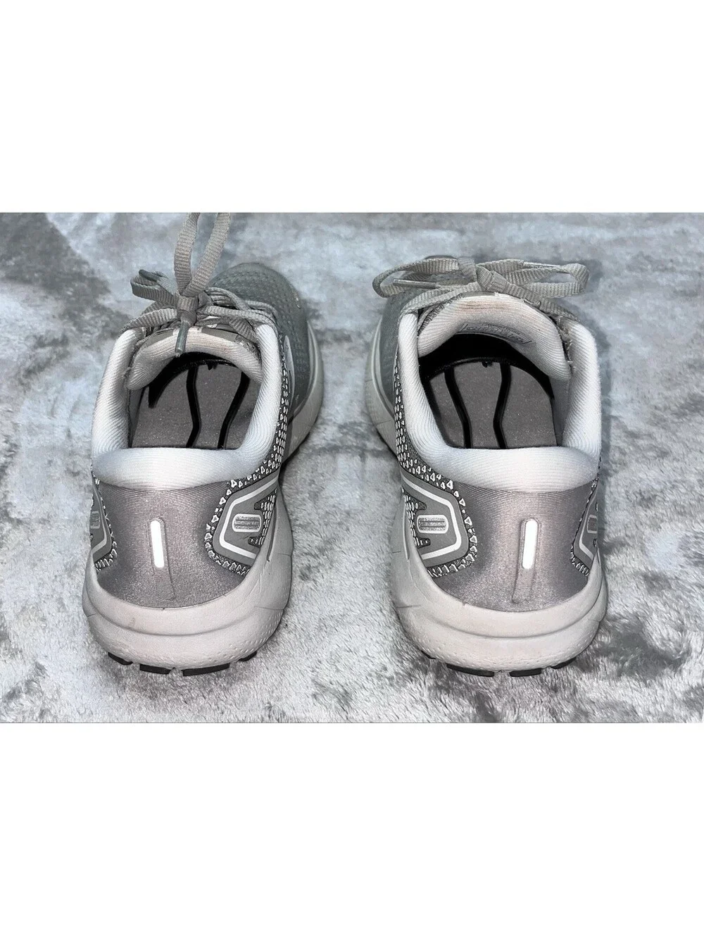 Brooks ghost 14