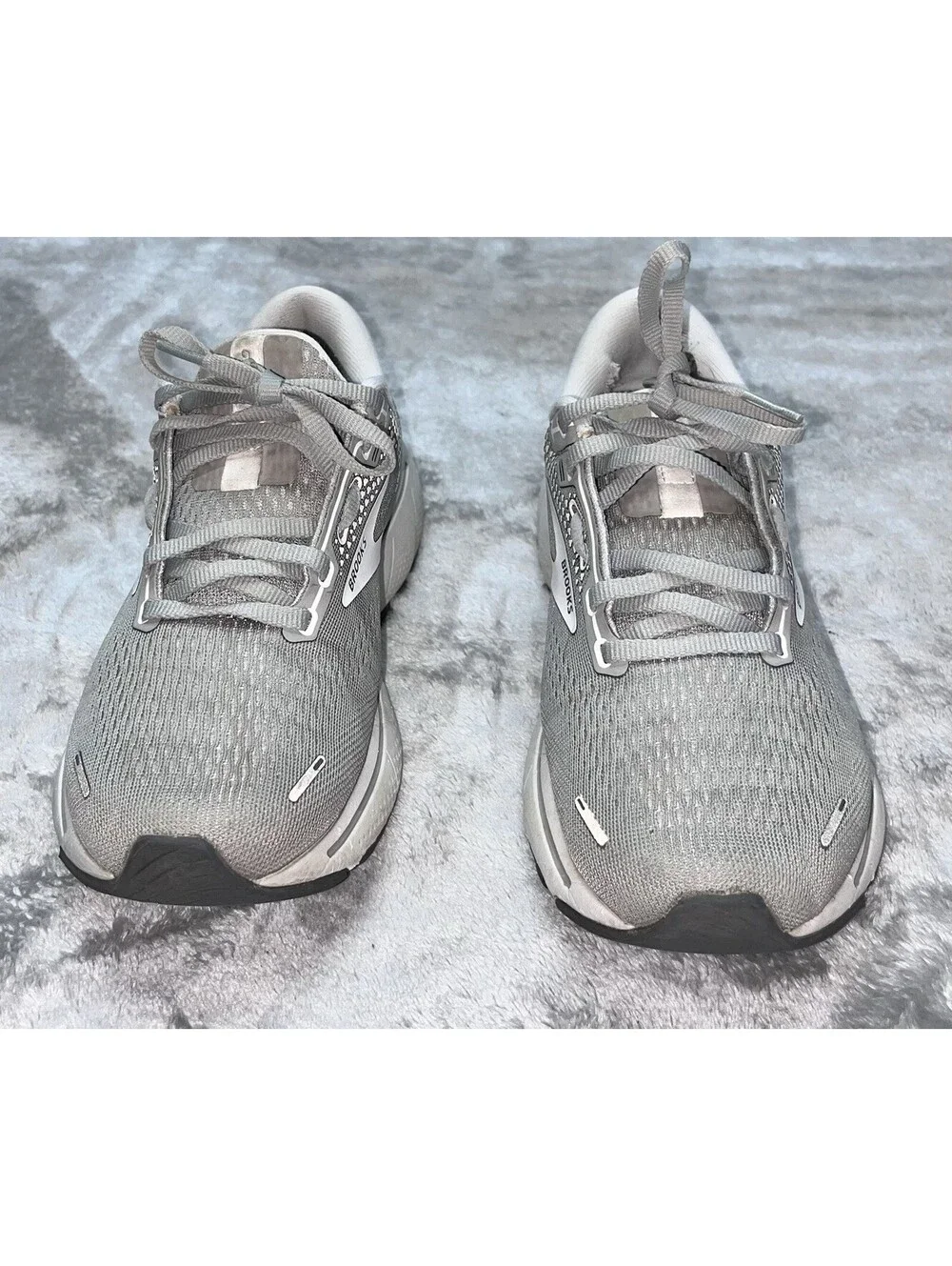 Brooks ghost 14