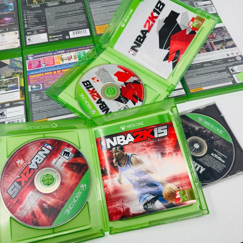 Xbox One Game Lot of 11 Minecraft Divinity Just Dance NBA 2K Madden Call of Duty
