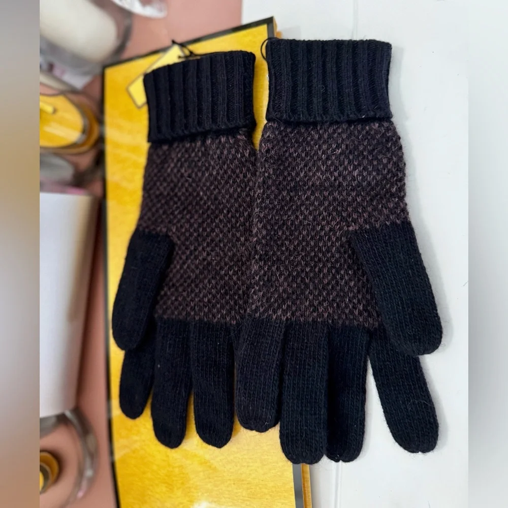 Fendi vintage new