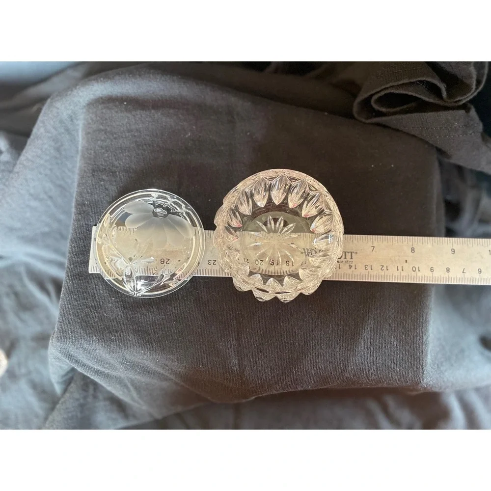 Vintage‎ Princess House Frosted Daisy Crystal Trinket Tray and Lidded Jar Set