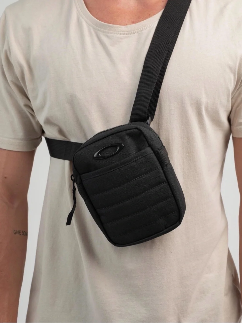 Oakley small crossbody