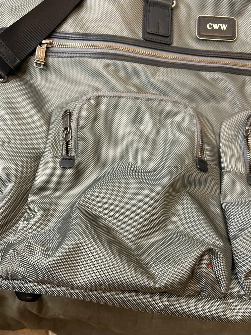 Tumi durable gray
