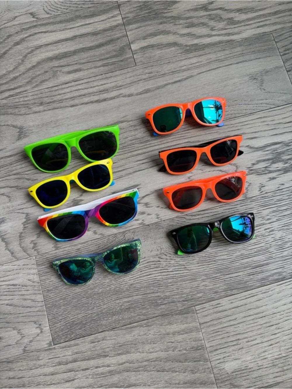 Lot of 8 Colorful Wayfarer-Style Sunglasses