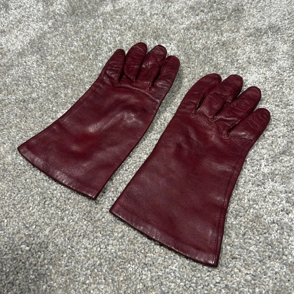 Roeckl burgundy leather