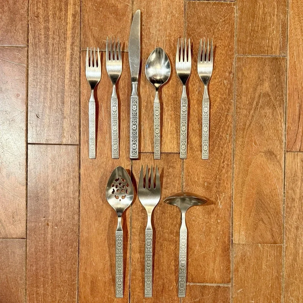 9pcs VTG Oneida Community ISABELLA Stainless‎ MCM Flatware 3 Serving / 1 Setting