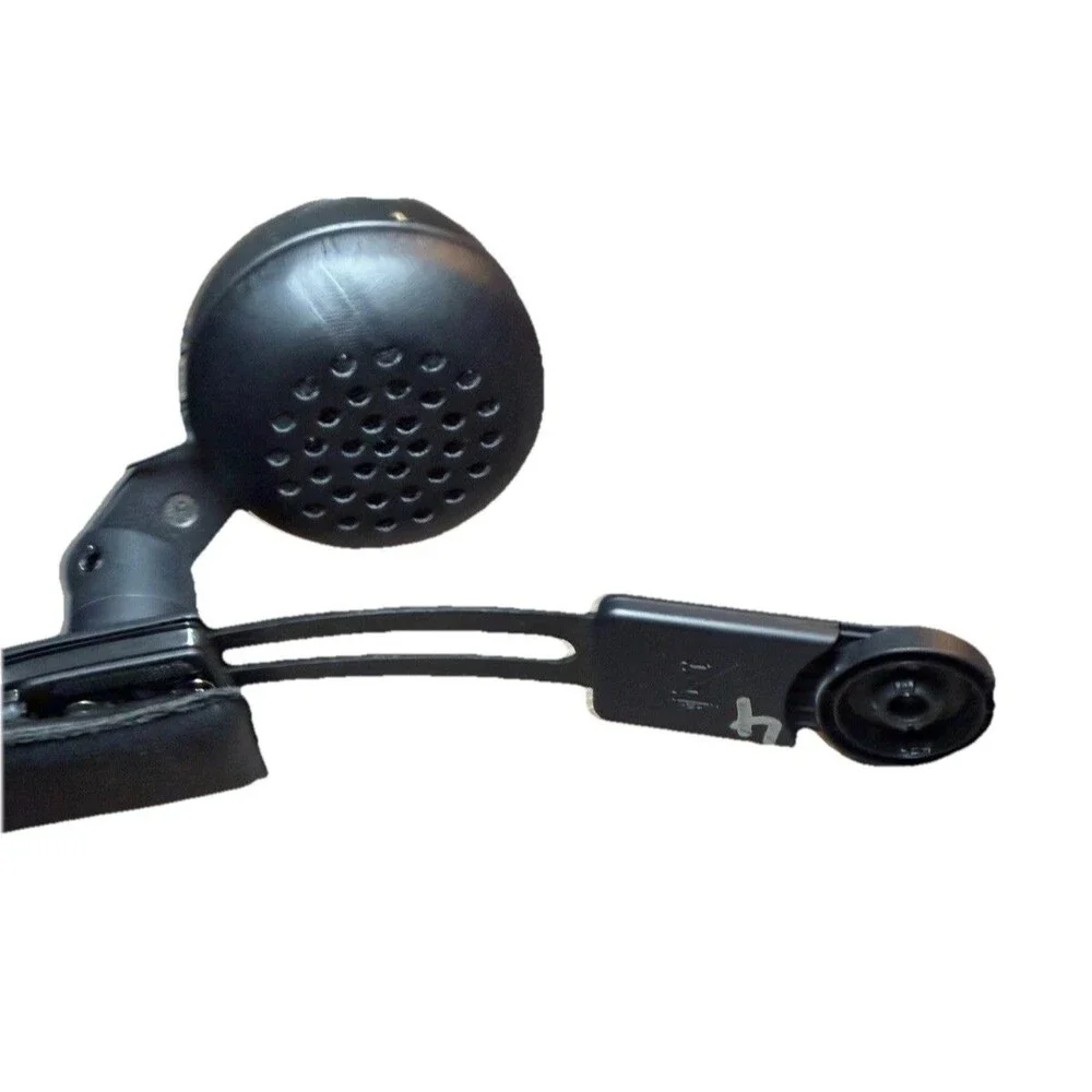 VR Cover‎ Black Headset