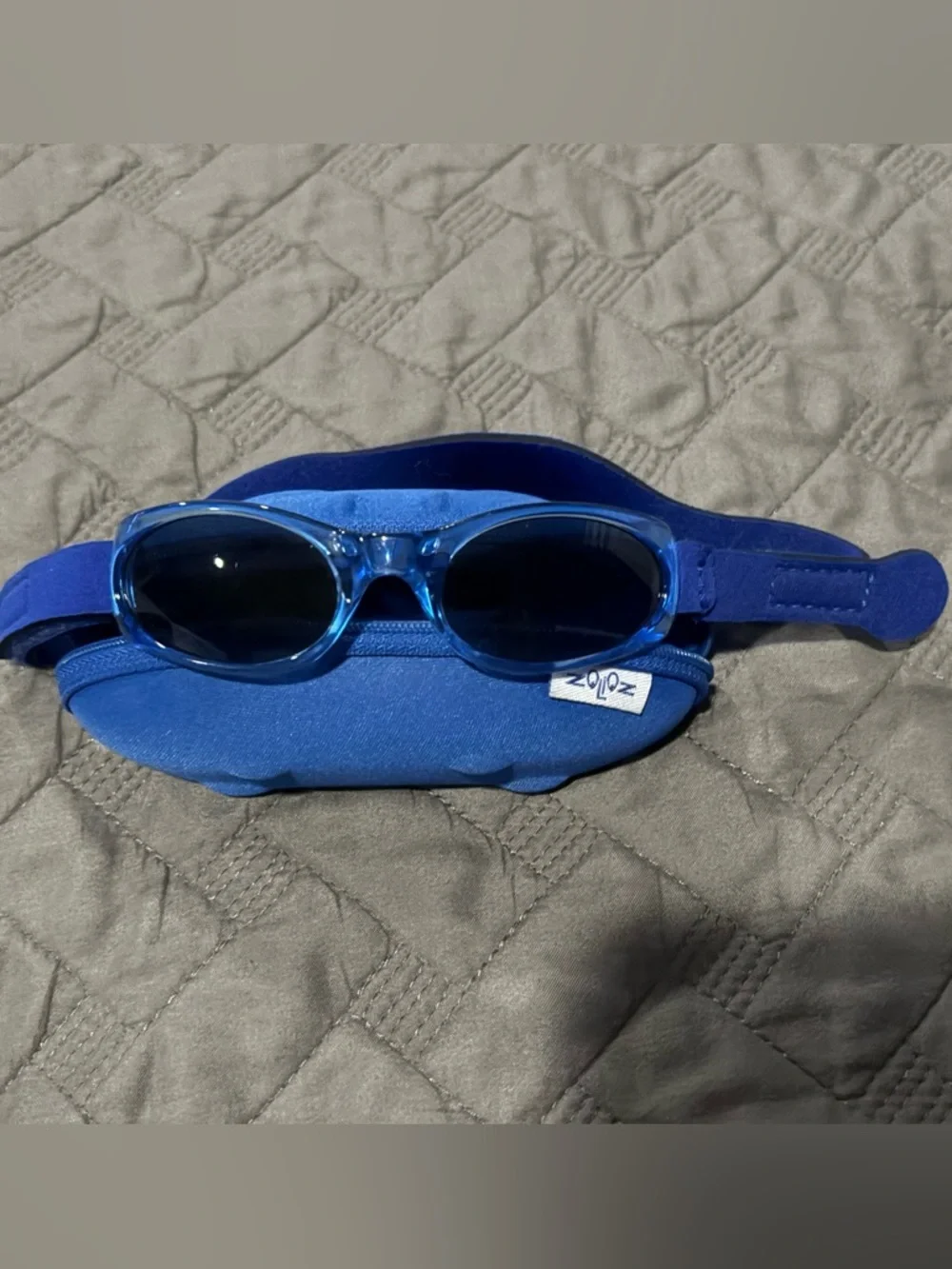 Zolioz Infant Baby Band Flex Fit Sunglasses in Royal Blue with Case EUC