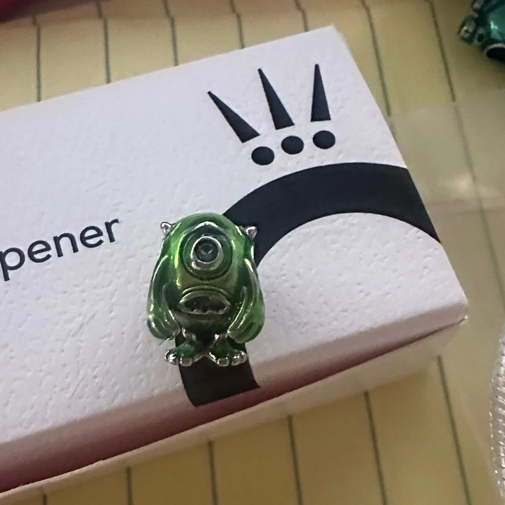 Pandora charming green
