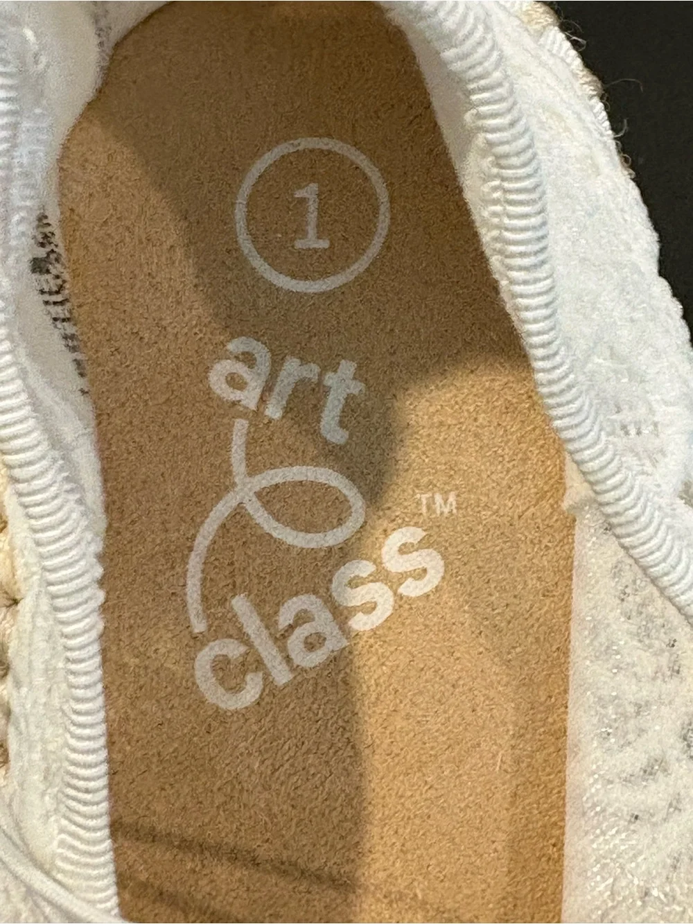 art class delicate white