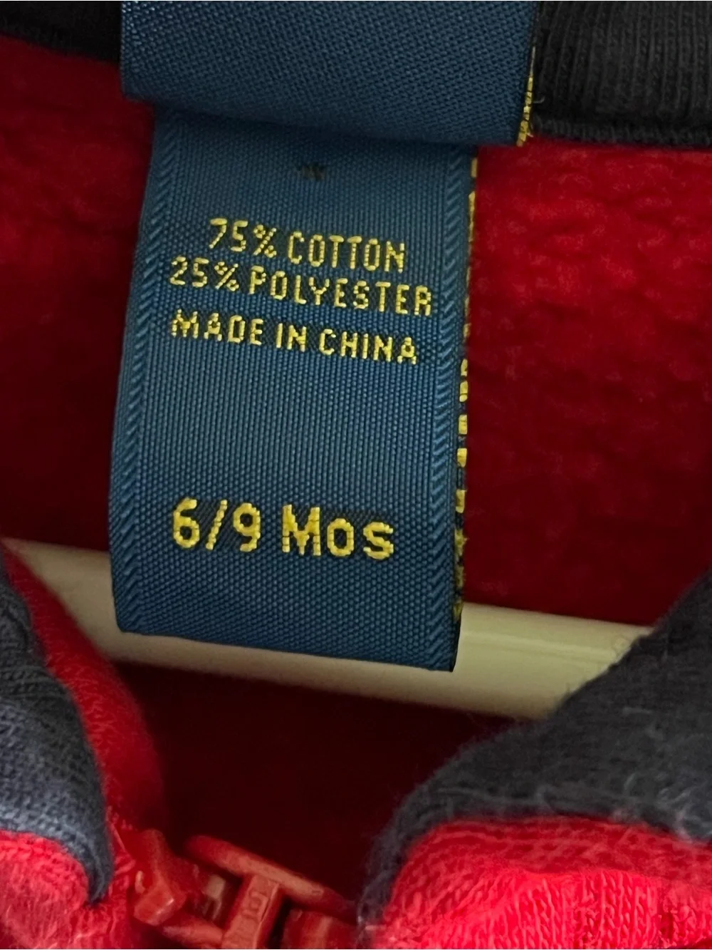 OshKosh Bgosh red zip