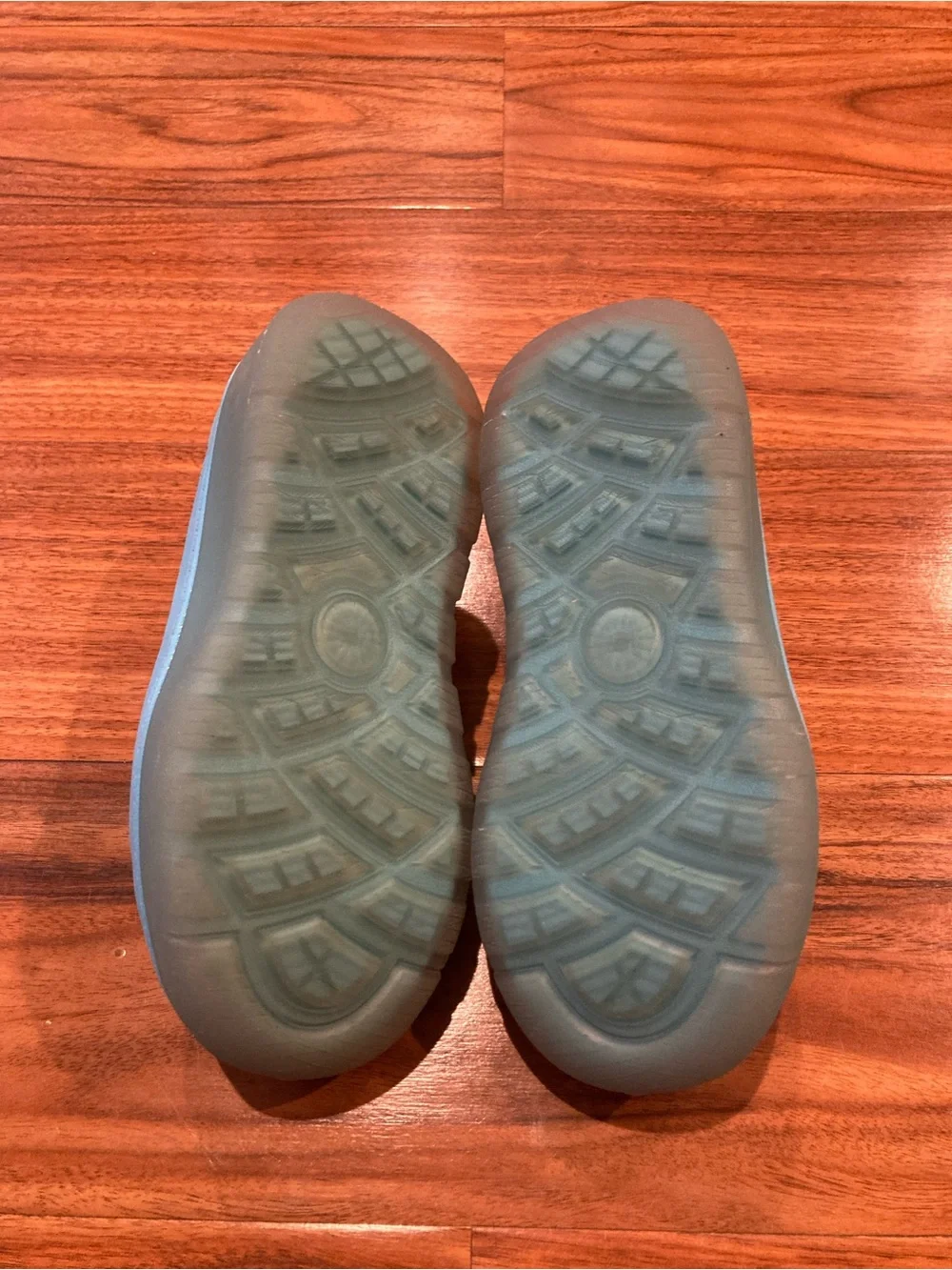 UGG blue tasman