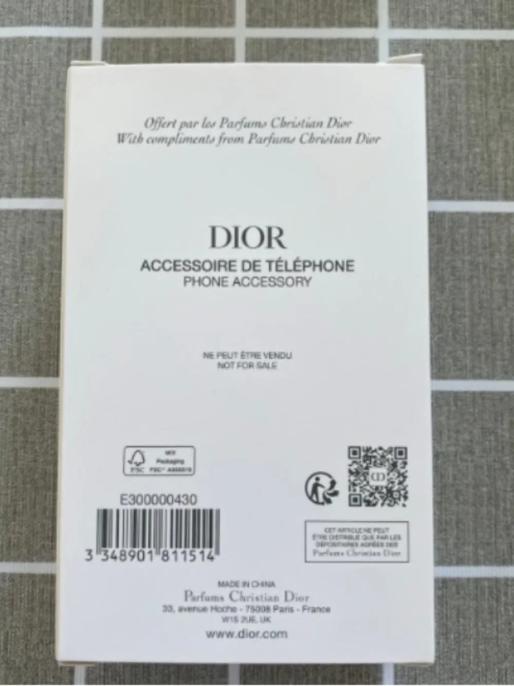 Dior phone camera