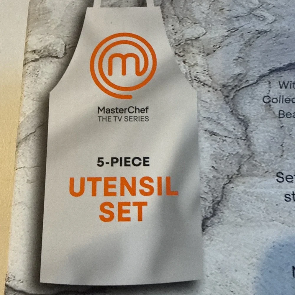 MasterChef piece kitchen