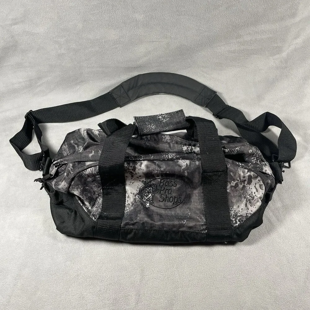 Bass Pro Shop Outfitters Duffle Bag Small Travel Outdoors Black Gray Preowned