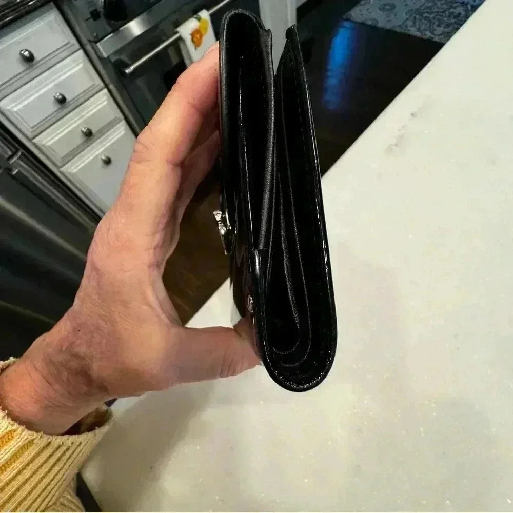 Louis Vuitton key holder