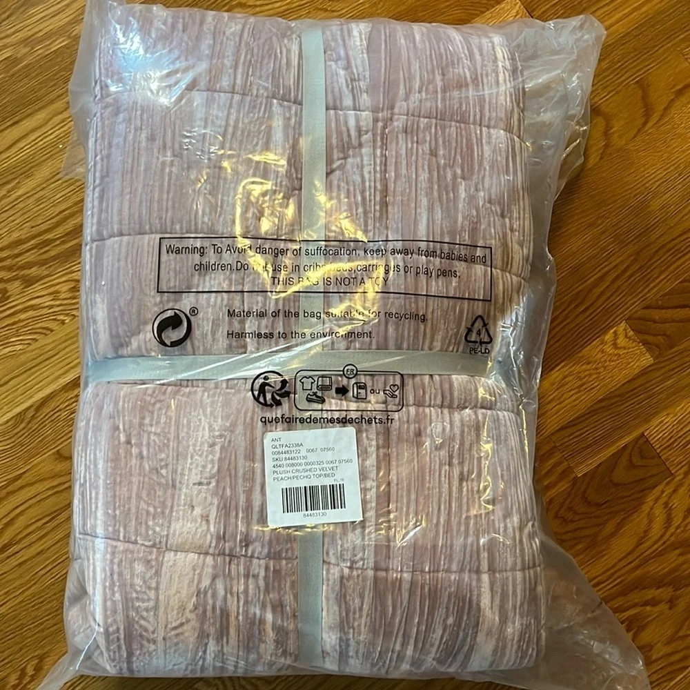 Anthropologie Lustered Velvet Alastair Peach Quilt NWT