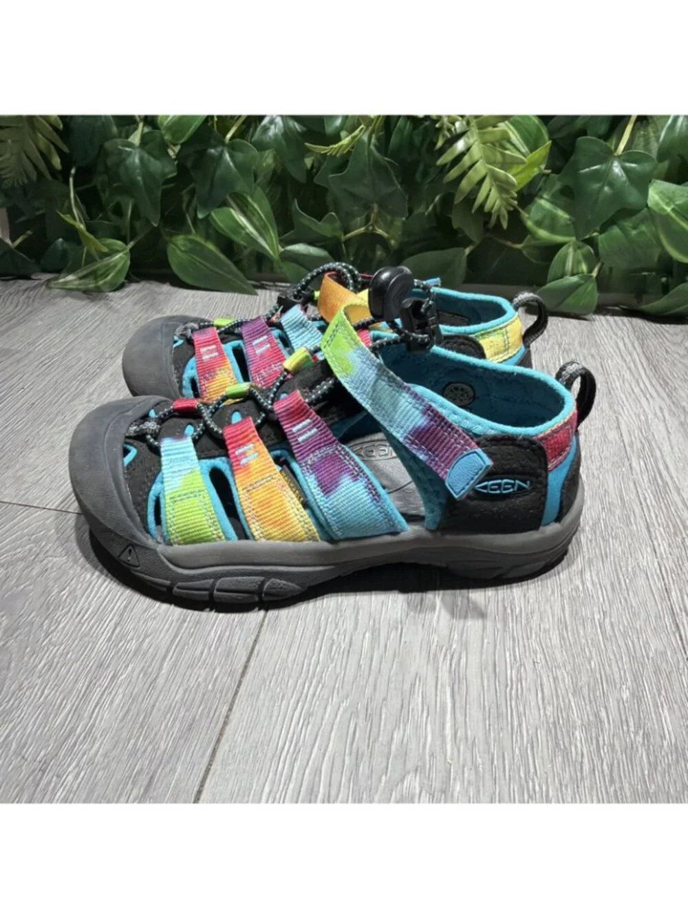 Keen Newport H2 II Size 1 Tie Dye  Washable Shoes Hiking Closed toe