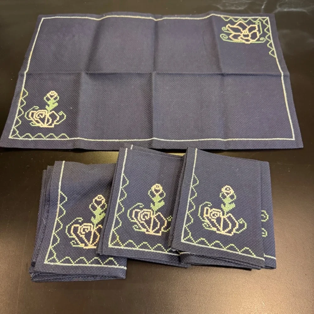 Vintage Placemats Set of 4 Navy Blue Rose Cross Stitch Floral Cottagecore 16x11
