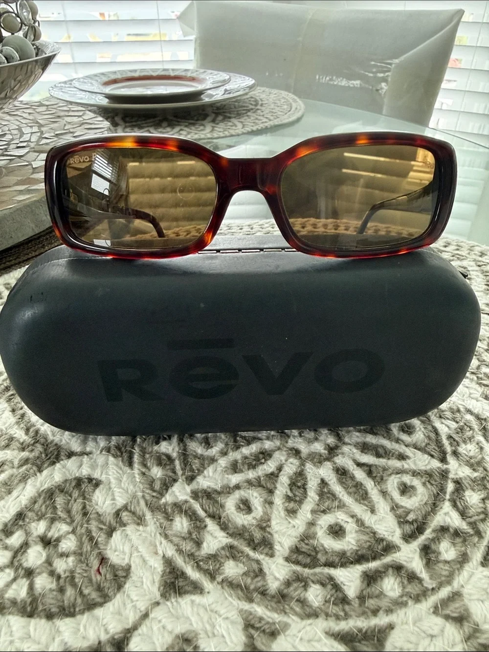Vintage Revo Polarized 2507 Tortoiseshell Sunglasses with Brown Lenses Unisex