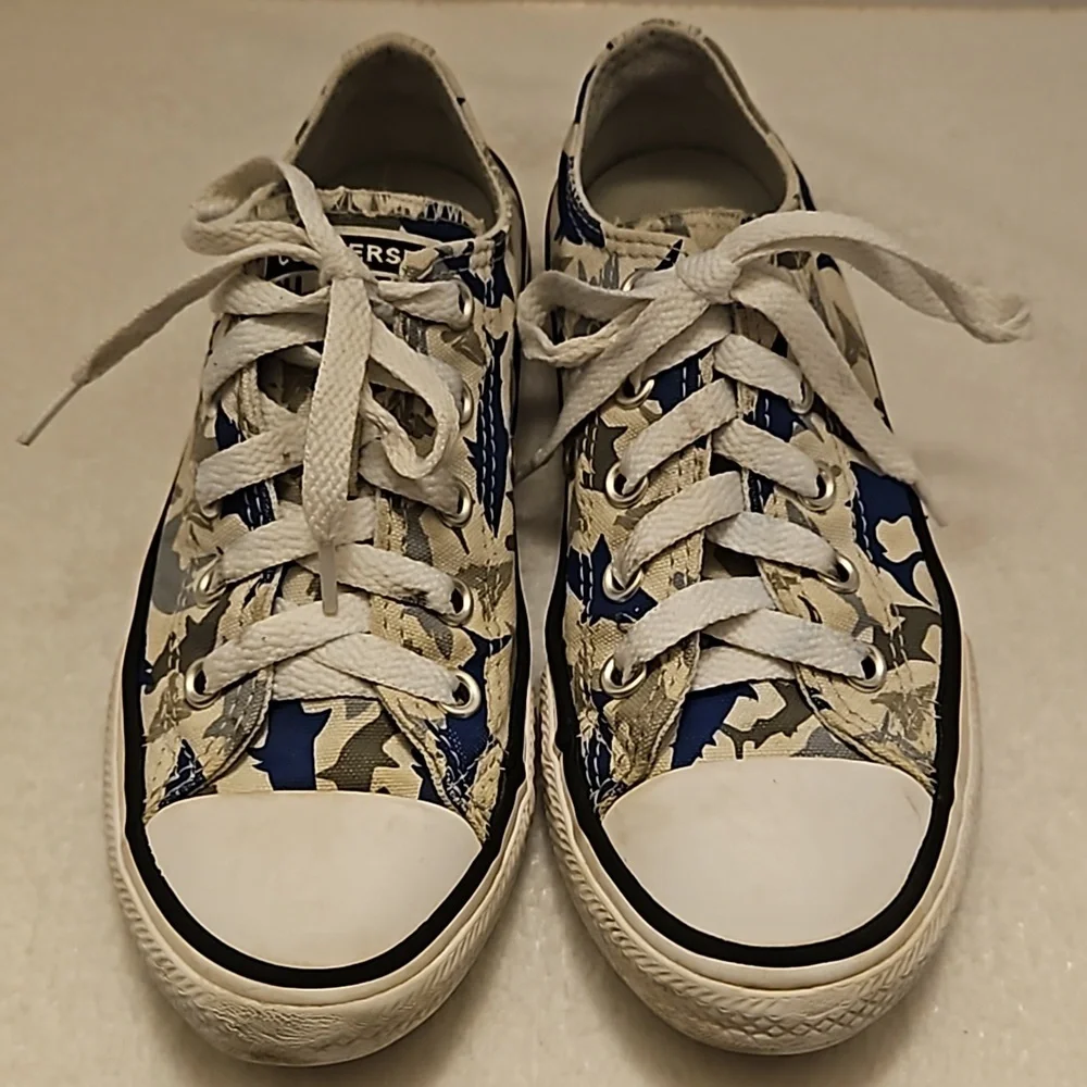 Converse all stars