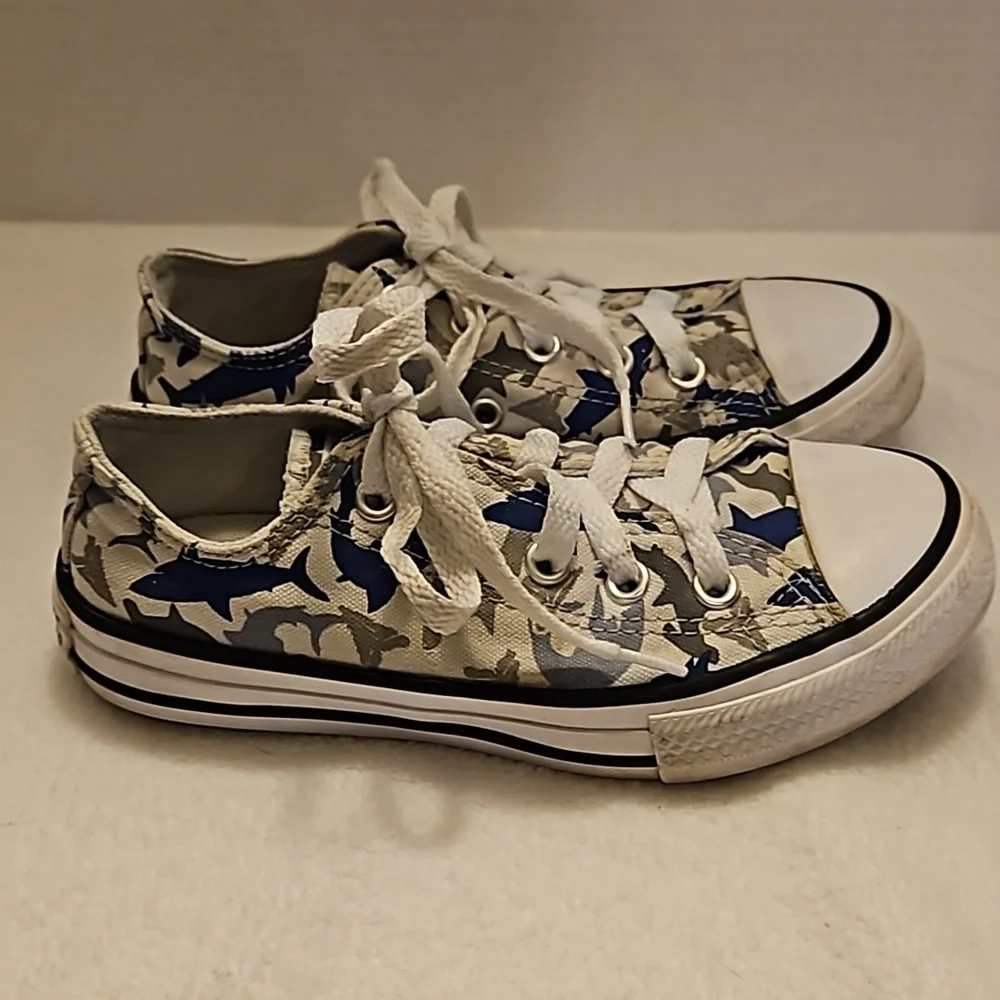 Converse all stars