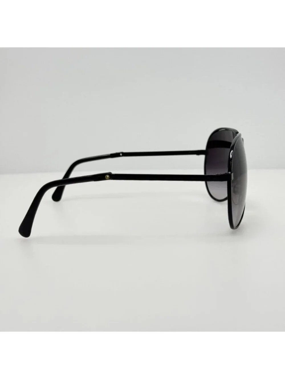 Unbranded lenses have