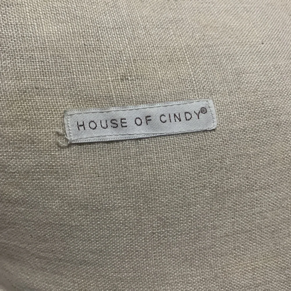 HOUSE OF CINDY good pre