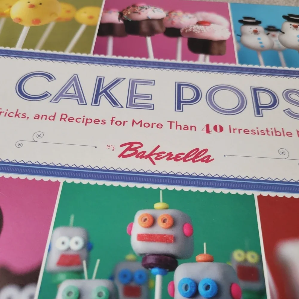 N/A cake pops