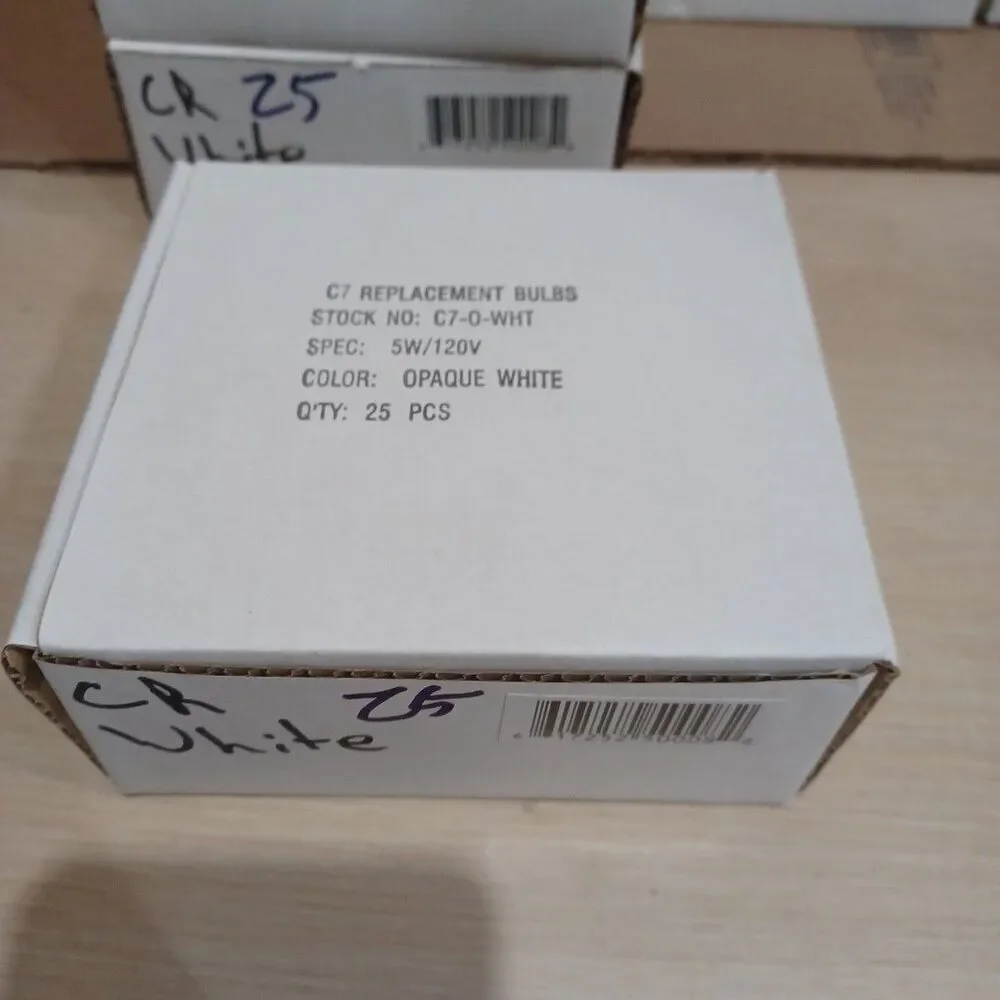 C7 5W White Box of 25 Replacement Bulbs Opaque  120v NOS Light Show Outdoor
