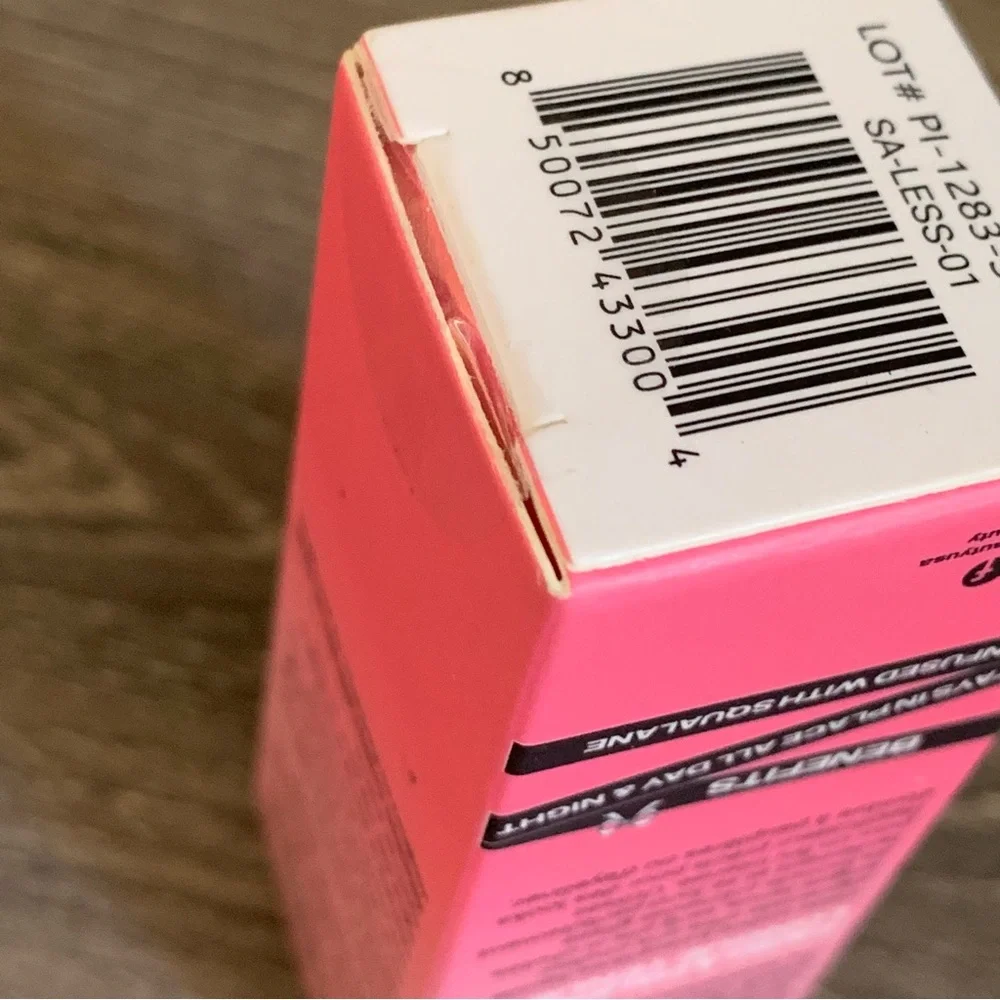 Sacheu Long Wear Liquid Eyeshadow STAY-N 01 Candy Dipp’d Champagne Shimmer