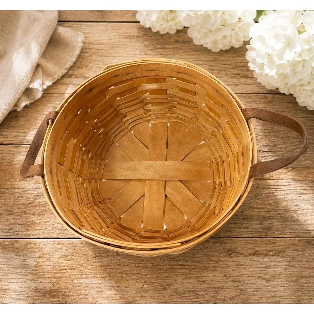 Unbranded beautiful vintage