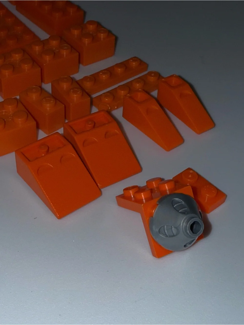 Lego 18 orange