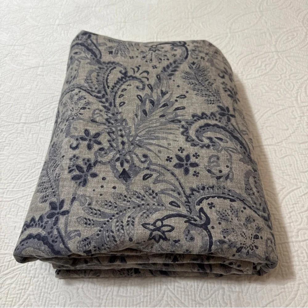 Ethan Allen true color