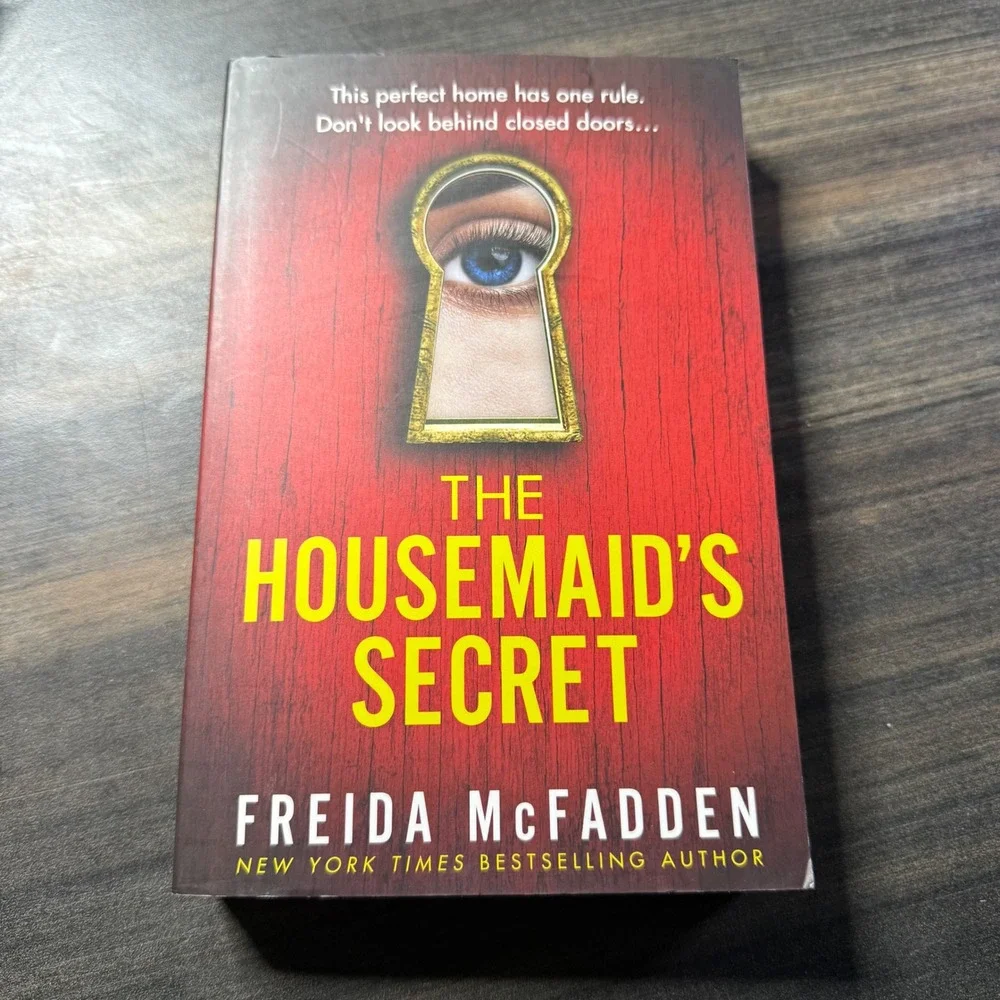 The Housemaids Secret Freida McFadden‎ Novel Thriller Mystery Book