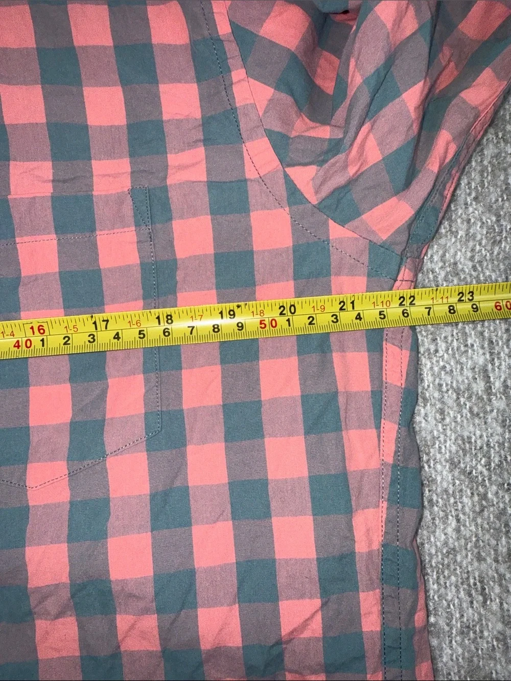 J. Crew Coral Pink and Gray Gingham Button-Down Shirt Slim Size L