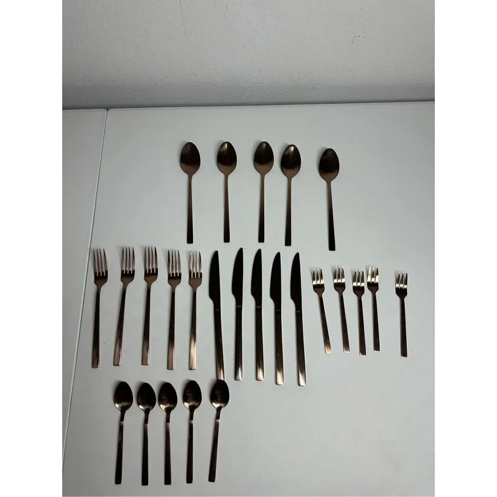 25 pcs Brushed Bronze Flatware Dinner Forks, Knives, Spoons Teaspoons Ds Forks